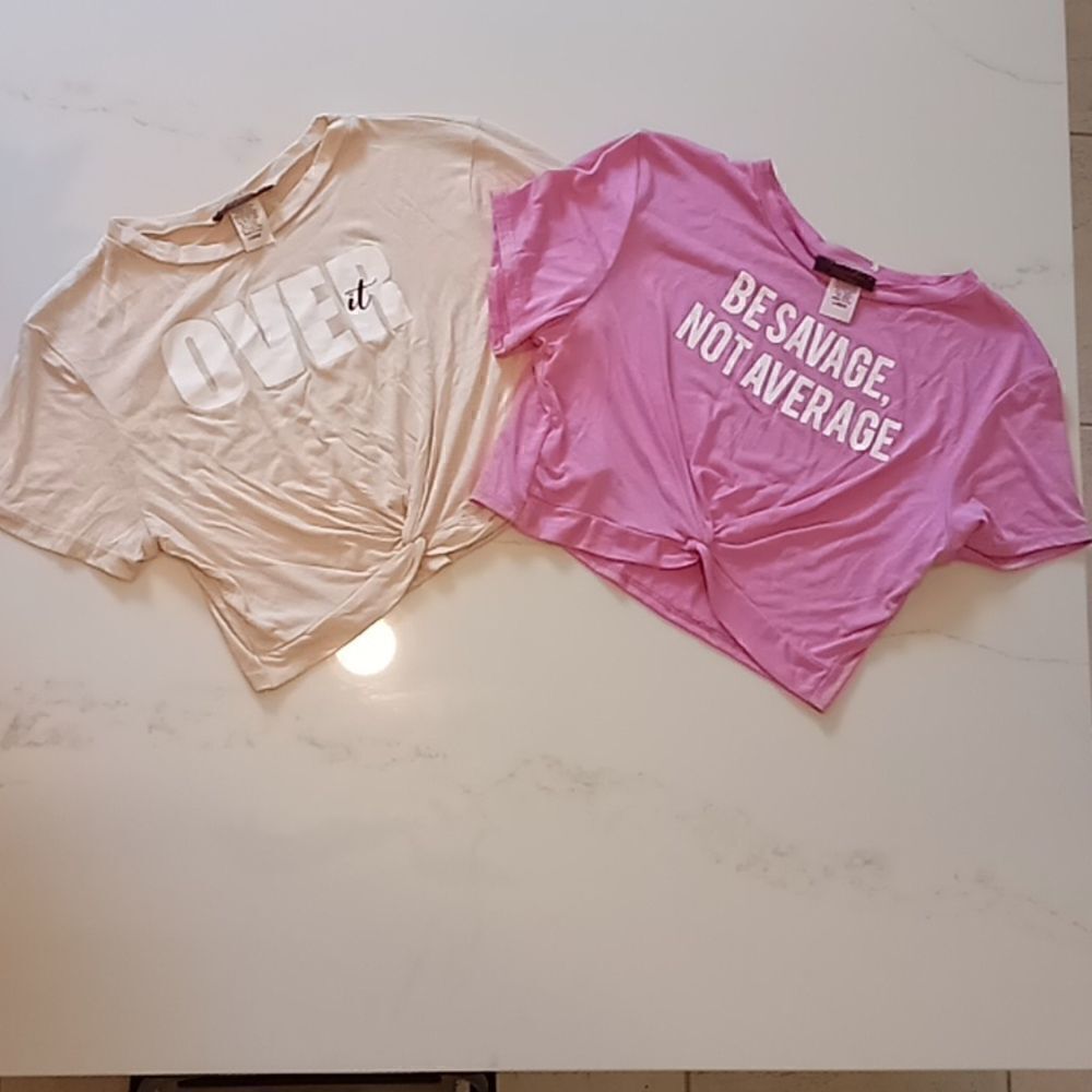 Junior's crop tops size large